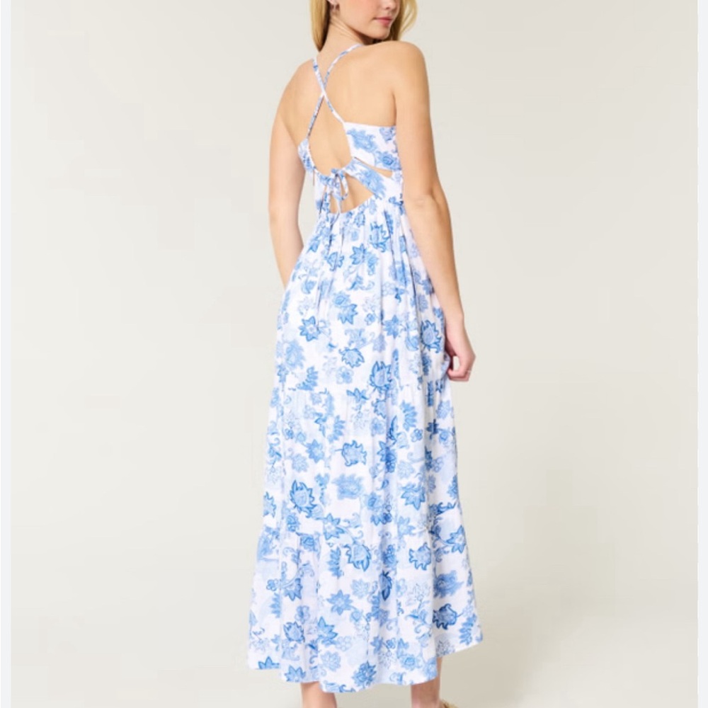 Hollister Blue and White Floral Maxi Dress